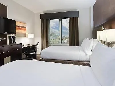 Holiday Inn Lower East Side By Ihg New York Hotel