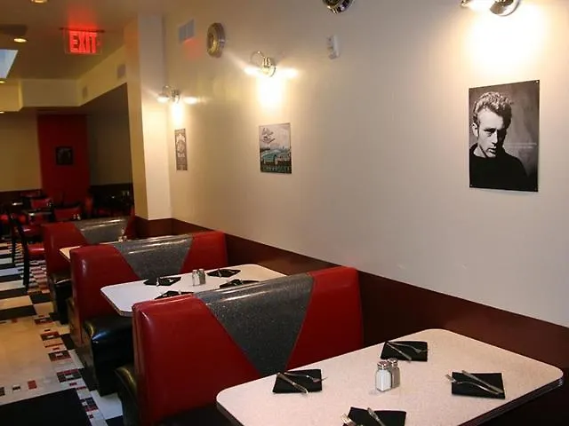 Holiday Inn Lower East Side By Ihg New York