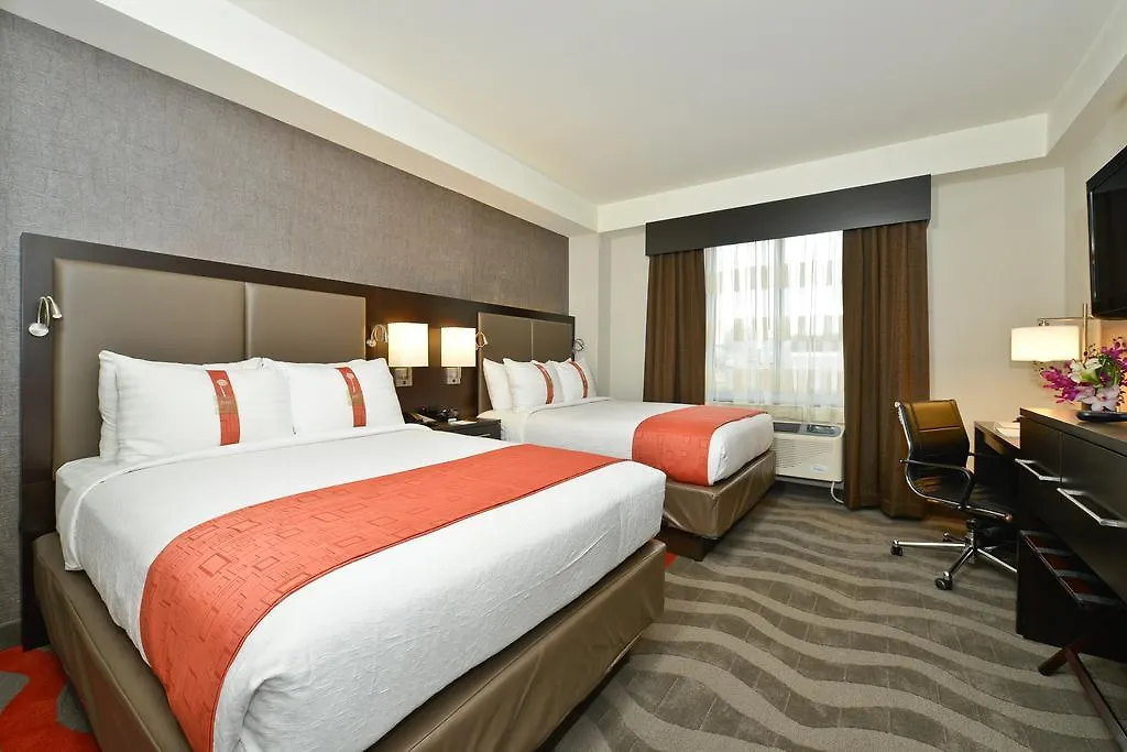 Holiday Inn Lower East Side By Ihg New York 4*,  United States
